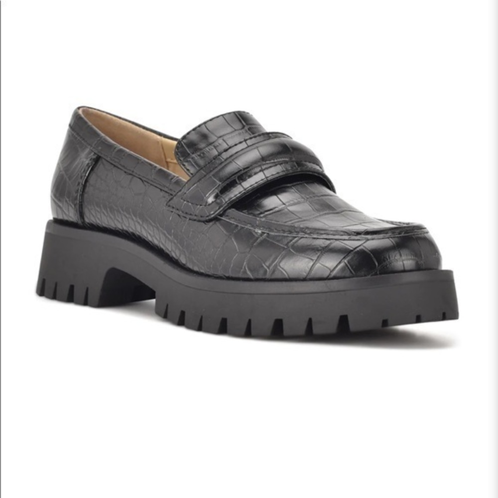 Nine West Black Croc-Embossed Loafers